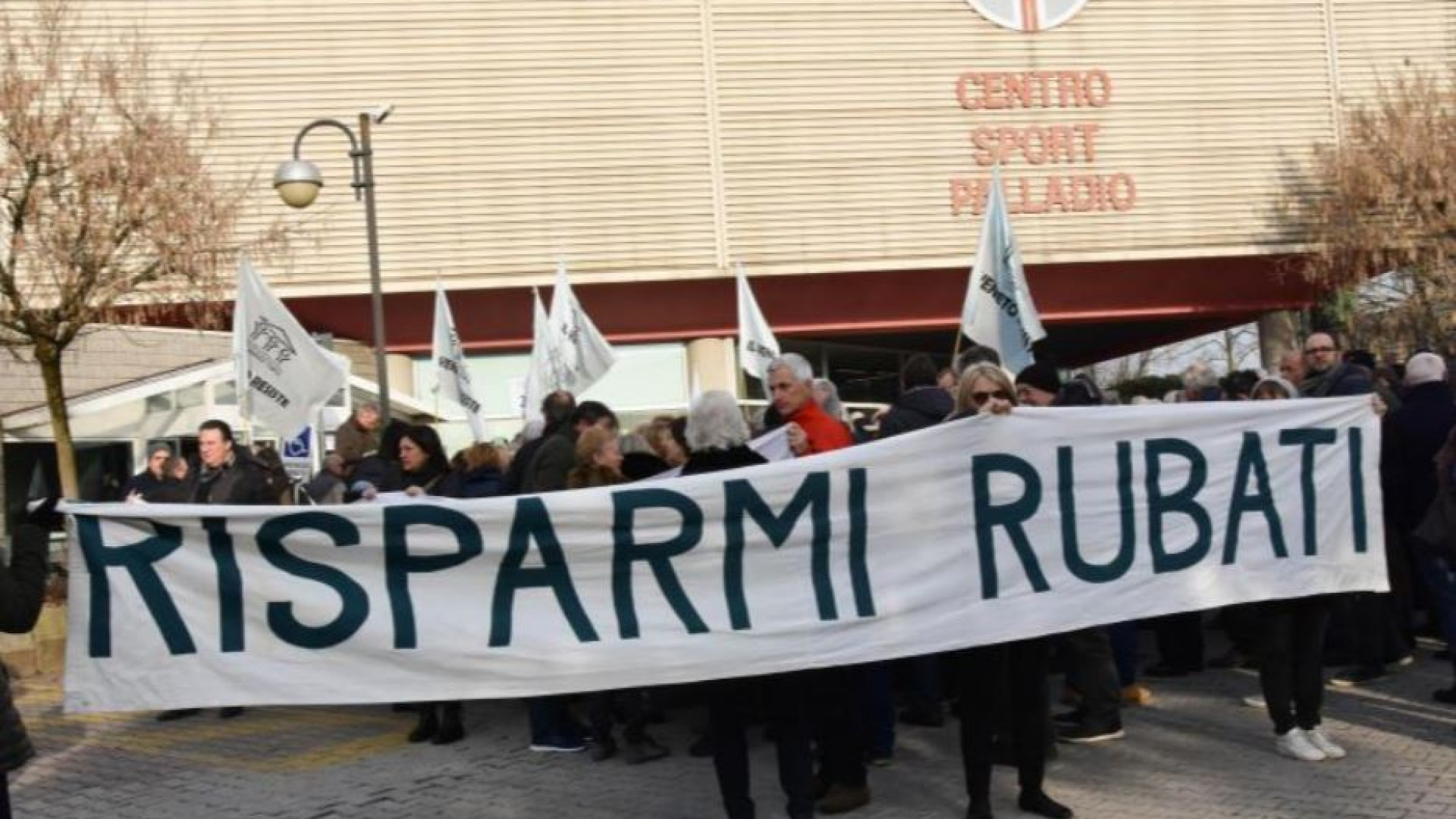 Nord Est, cosa resta del crac delle banche. Brugnotto: ricreiamo la fiducia