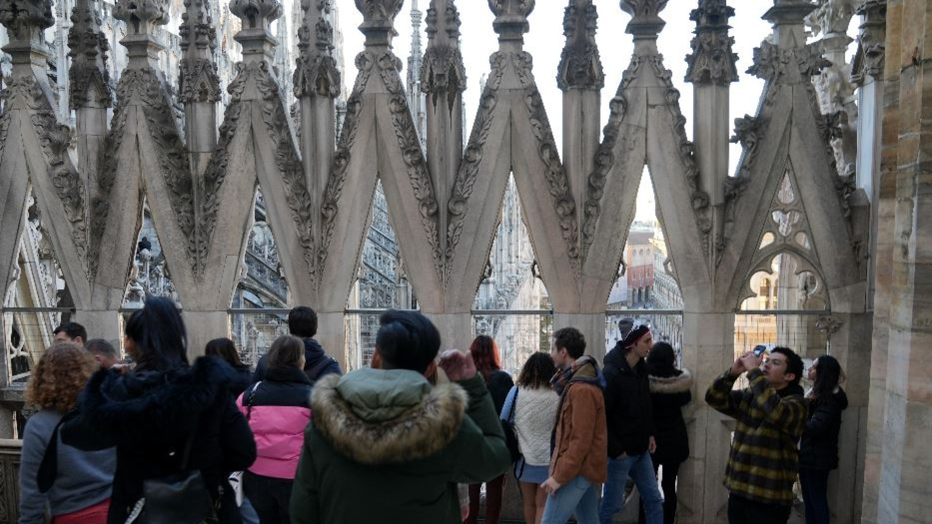 Milano, laghi e montagna: la Lombardia fa il pieno, 2023 anno d’oro del turismo